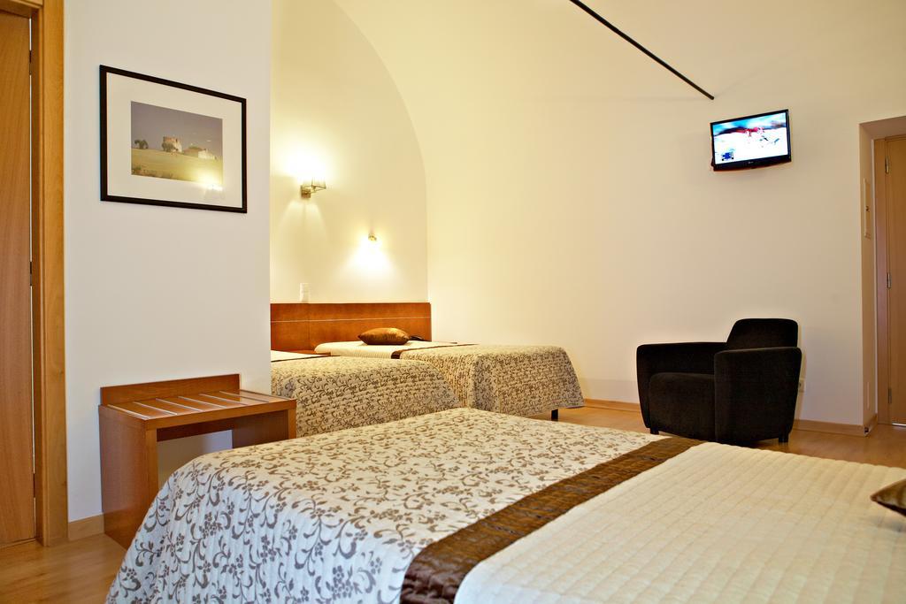Solar De Alqueva Hostel Reguengos de Monsaraz Room photo
